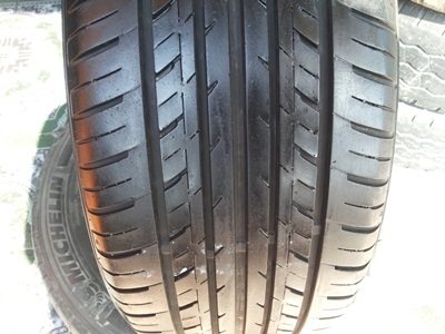 ขายยาง195/50/15 ปี 0511 DEESTONE 1 ชุด