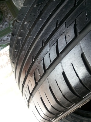 ขายยาง195/50/15 ปี 0511 DEESTONE 1 ชุด