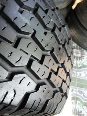 ขายยาง225/70/15 ปี 4511 THUNDERER R403 1 ชุด