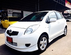 Toyota Yaris  ดาวน์น้อย สภาพนางฟ้าหาอยู่คันนี้เลยจ้า สวยโคตร โคตร