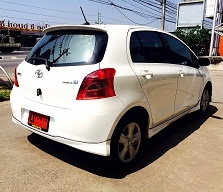 Toyota Yaris  ดาวน์น้อย สภาพนางฟ้าหาอยู่คันนี้เลยจ้า สวยโคตร โคตร