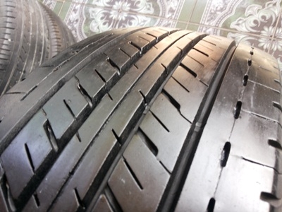 ขายยาง215/70/15 ปี 1912 BRIDGESTONE DURAVIS R611 1 ชุด