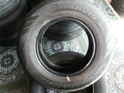 ขายยาง215/70/15 ปี 1912 BRIDGESTONE DURAVIS R611 1 ชุด