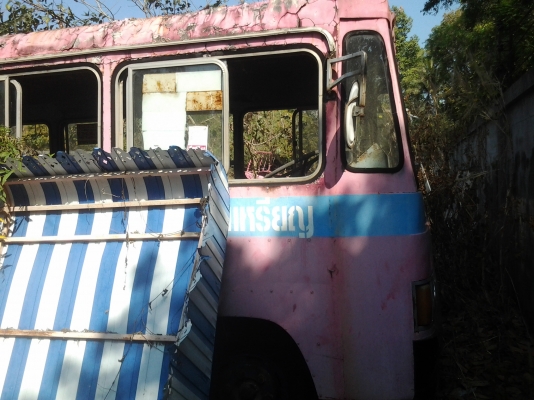 ขายรถบัสKMฮีโนตามสภาพทะเบียนแจ้งจอดเอาทำรถดัม ขายรถบัสKMฮีโนตามสภาพทะเบียนแจ้งจอดเอาทำรถดัม