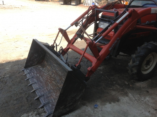 รถสวยๆมีตักหน้า รถสวยๆมีตักหน้า