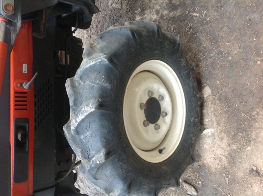 รถสวยๆมีตักหน้า รถสวยๆมีตักหน้า