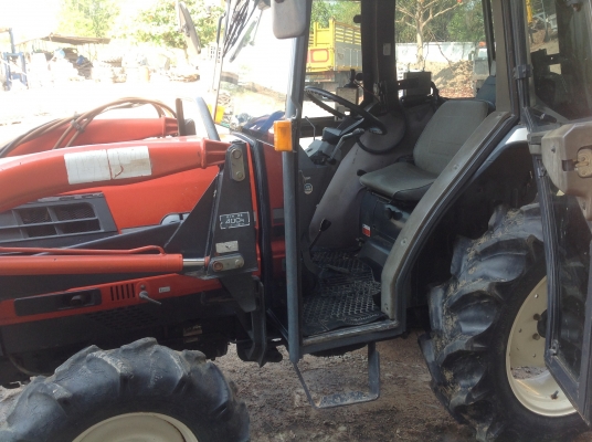 รถสวยๆมีตักหน้า รถสวยๆมีตักหน้า