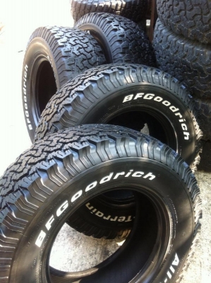 ขายยาง BF Goodrich All-terrain 265 70 r16  ดอก 9มิลสวยๆ