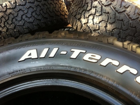 ขายยาง BF Goodrich All-terrain 265 70 r16  ดอก 9มิลสวยๆ