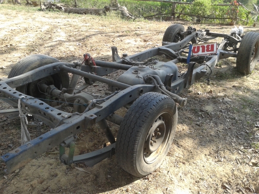 ขาย ซัชซีพร้อมเล่มทะเบียนชุดโอน toyota tiger d4d กระบะตอนเดียว ปี2002