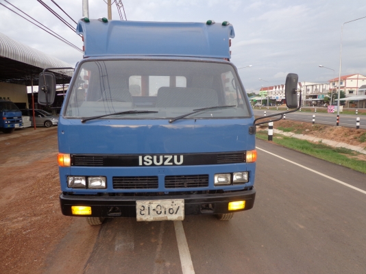 ขาย 6 ล้อ 115 แรง  390000 บาท