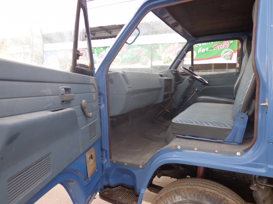 ขาย 6 ล้อ 115 แรง  390000 บาท