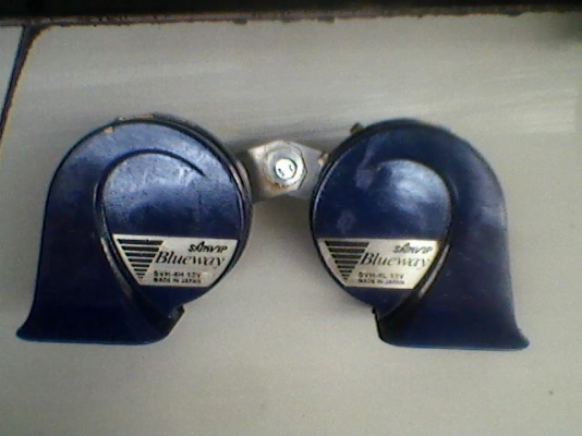 แตรนอกล้วนๆ!! เสียงลั่นๆ สวยทุกคู่ ใช้งานได้หมด ราคาหลักร้อย!!