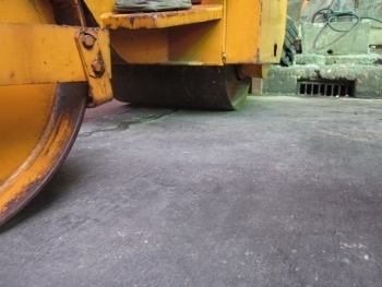 ขาย รถบด นั่งขับ KOMATSU ล้อเหล็ก หน้า หลัง แบบสั่นสะเทือน เครื่องยนต์ เบนซิน 1 สูบ ราคา 125,000 บาท ขาย รถบด นั่งขับ KOMATSU ล้อเหล็ก หน้า หลัง แบบสั่นสะเทือน เครื่องยนต์ เบนซิน 1 สูบ ราคา 125,000 บาท