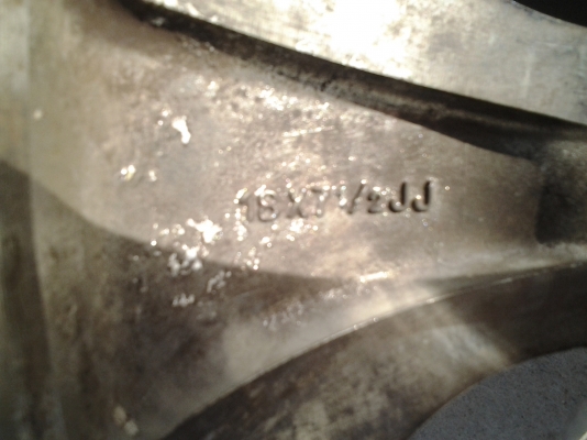 แม็ก Vip ขอบ 18  5รู100 5รู114