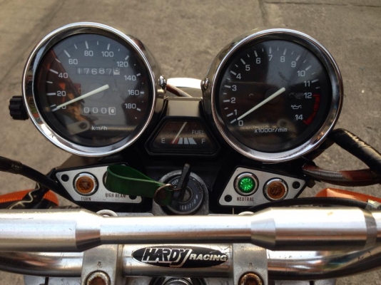 ต้ำพระราม2 ขายYAMAHA XJR400ปี98อินวอย สรรพสามิตร คาร์บูไฟฟ้า มีท่อแต่ง
