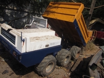 ขายรถดั้มเปอร์ รถบรรทุกอเนกประสงค์ ยกดั๊ม ขับเคลื่อน 6 ล้อยาง KOMATSU HD30 เครื่อง ดีเซล 3 สูบ ราคา 230,000 บาท