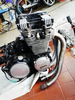 7500.....ด่วนคราฟฟฟyamahaXJ750.. 7500.....ด่วนคราฟฟฟyamahaXJ750..