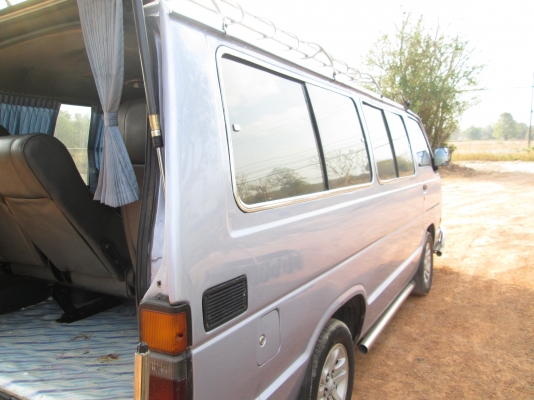 รถตู้ปี33 ล้อแม็ก แอร์เย็นเครื่อง2l เทอร์โบ 2500