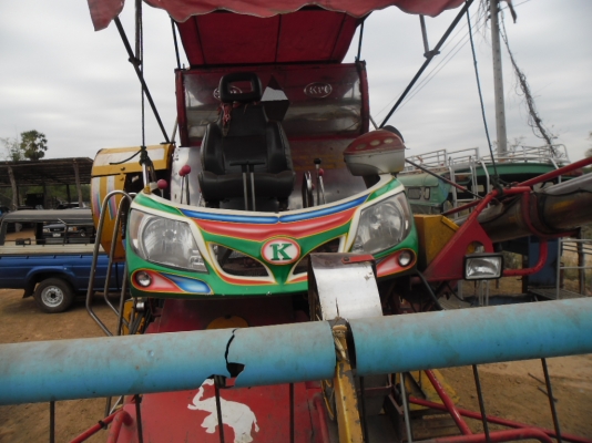 ขายรถเกี่ยวข้าวเกษตรพัฒนาแบบอุ่มสภาพพร้อมใช้เอกสารพร้อมสภาพ80\%สวยมาก ขายรถเกี่ยวข้าวเกษตรพัฒนาแบบอุ่มสภาพพร้อมใช้เอกสารพร้อมสภาพ80\%สวยมาก