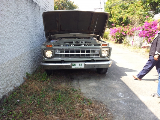 ขาย  FORD  F100