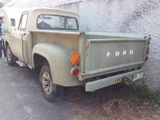 ขาย  FORD  F100