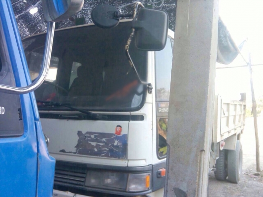 ขายรถบรรทุกหกล้อสิงไฮเทค หัวสมอเงิน เครื่อง 195 แรง ยาง 8.25 ขอบ 20" เบรคจิฟฟี่ แอร์พร้อม