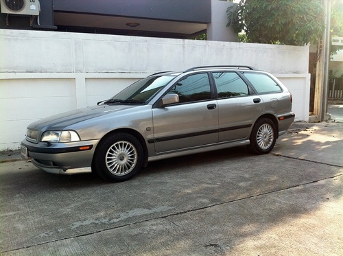 VOLVO, V40 2.0 2ระบบคับแก๊ซหัวฉีดถังโดนัดพร้อมใช้สุดๆ LPGนะคับ5ปะตูคับ VOLVO, V40 2.0 2ระบบคับแก๊ซหัวฉีดถังโดนัดพร้อมใช้สุดๆ LPGนะคับ5ปะตูคับ