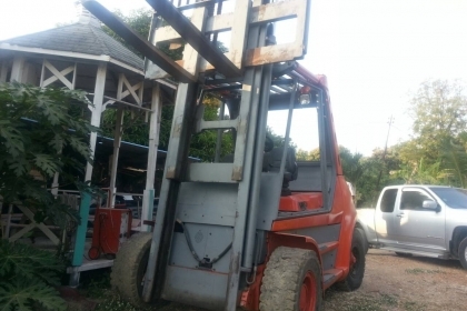 รถโฟลคลีฟขนาดยกใด้6ตันยี่ห้อ LINDE AG ยกใด้สูง5เมตรเครื่องดีเซล