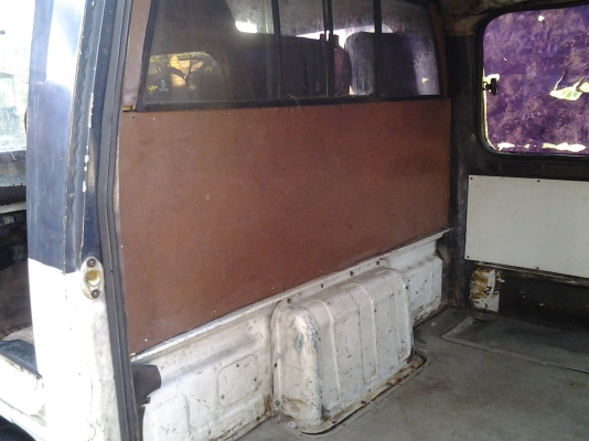 ขายรถตู้บัสดี ดีเซลฝาทอง 59500