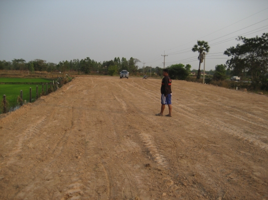 ขายที่ดินติดถนน ออกจาก 4 แยกยางตลาด โฉนด 08