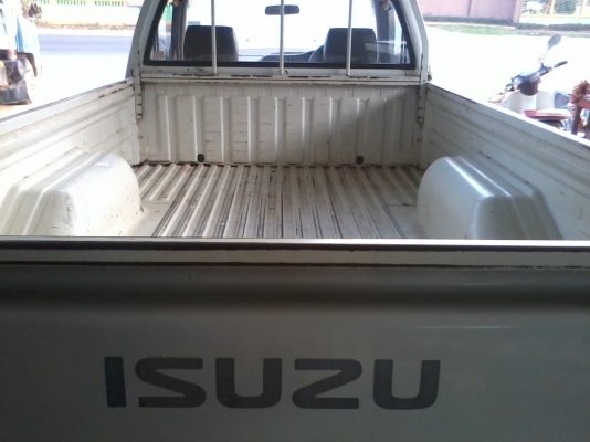 กะบะ อีซูสุ 2.5 ccปี40 ภาพสวยเดิมๆพร้อมใช้งาน กะบะ อีซูสุ 2.5 ccปี40 ภาพสวยเดิมๆพร้อมใช้งาน