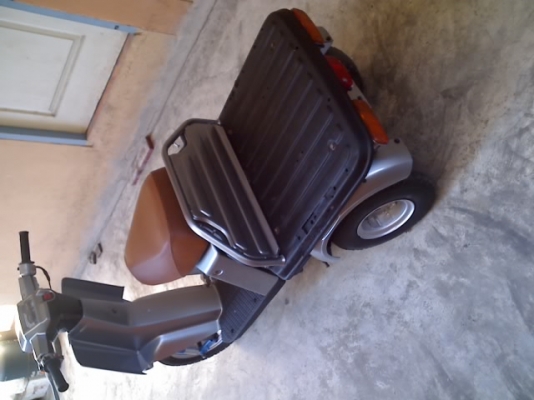 3 ล้อ บิ๊กจิ๋ว 50cc หวานๆ ขำๆ 3 ล้อ บิ๊กจิ๋ว 50cc หวานๆ ขำๆ