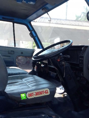 ขายรถบรรทุก(ไม่ดั้มพ์) 6 ล้อ  ISUZU