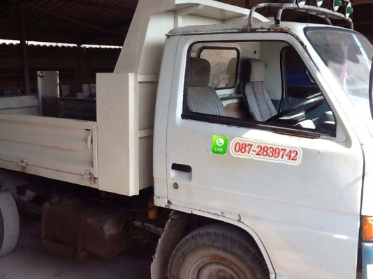 ขายรถดั้มพ์ 4 ล้อ ISUZU  จํานวน 4 สูบ 88 แรงม้า