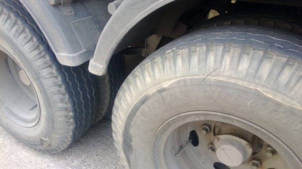 ขายหางคอกไม่ดั้ม 3 เพลา อู่.ช ทวี รถสวย รีบจองด่วน ปี.50