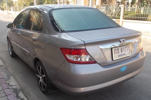 ขายแมงสาบออโต้บางทั้งคันไม่มีชน