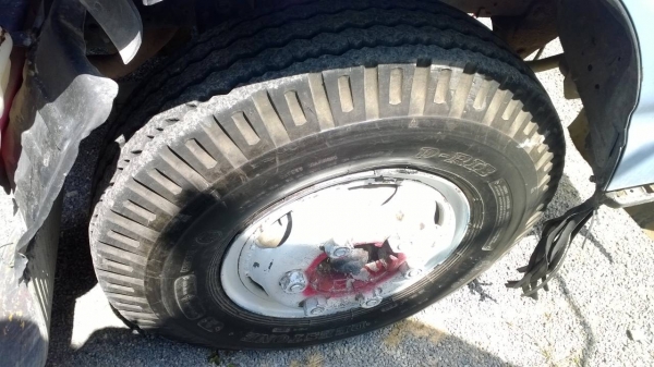 (NPR120แรง3คัน..เหลือ2คัน...)6ล้อดั้ม 120และ130แรง ISUZU NPR รถห้างแท้ สภาพพร้อมใช้งานทั้งหมด..สอบถามได้..