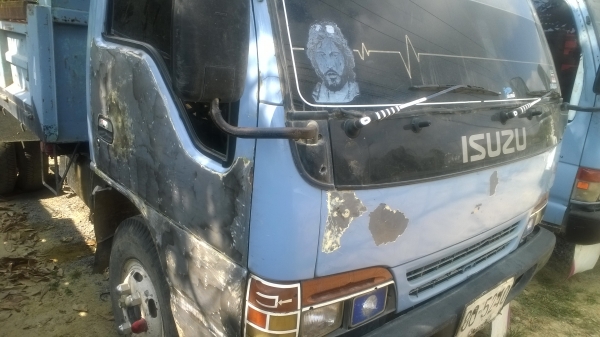 (NPR120แรง3คัน..เหลือ2คัน...)6ล้อดั้ม 120และ130แรง ISUZU NPR รถห้างแท้ สภาพพร้อมใช้งานทั้งหมด..สอบถามได้..