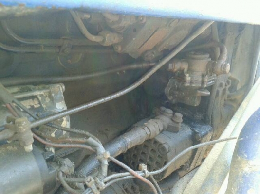 FORD NEW HOLLAND 80-66DTS 2เพลา มีดันหน้า สภาพพร้อมใช  รถใช้งานได้ปกติ..