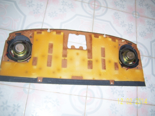 ฝาหลังเบาะพร้อมลําโพง โตโยต้าALTIS HITORQUE