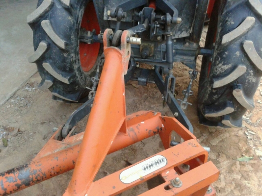 ขาย KUBOTA   KRT140 PTO  พร้อมผาน4 ตราช้าง สภาพสวย 400กว่าชั่วโมง