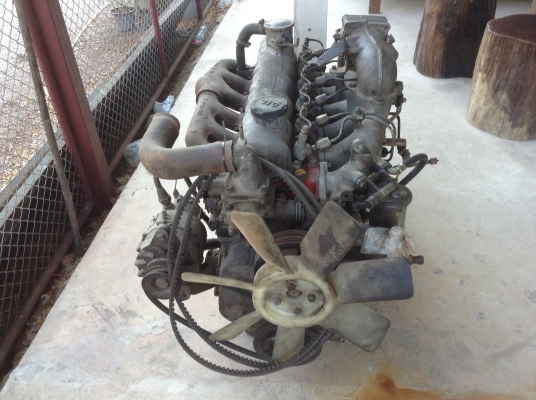 ขายเครื่องยนต์ HINO EH 700 (168 แรง). ถอดลงฟืิตใหม่หมด พร้อมใช้งาน 78,000