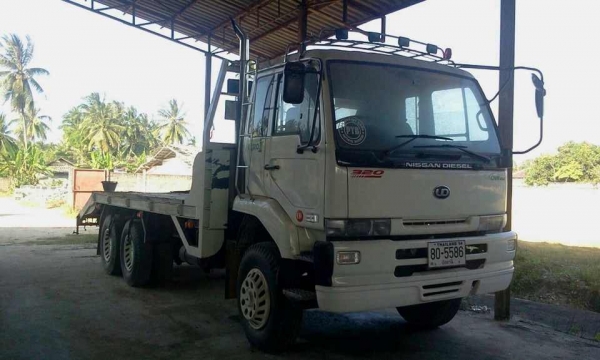 ขายรถ 10 ล้อเทเลอร์ NISSAN UD CWM430 2 เพลา 230 แรงม้า ราคา 680000