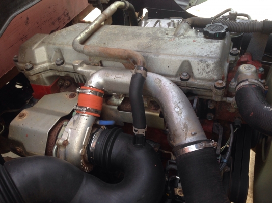 มาอีกแล้วครับ6ล้อเมก้า150HPยาว4.30เมตรปี50ครับ