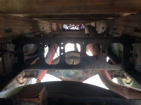 มาอีกแล้วครับ6ล้อเมก้า150HPยาว4.30เมตรปี50ครับ