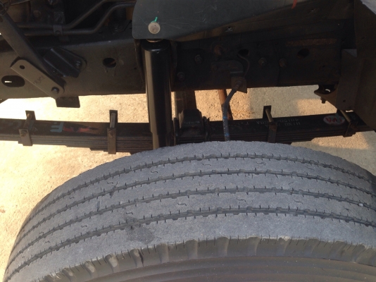 มาอีกแล้วครับ6ล้อเมก้า150HPยาว4.30เมตรปี50ครับ