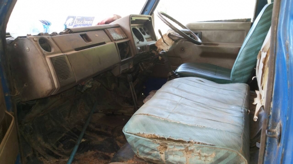 ขายรถ 6 ล้อดัมพ์ TOYOTA DYNA200 115 แรงม้า เครื่องมีน้ำดันหม้อน้ำ คัสซีสวย เล่มทะเบียนพร้อม ราคา 170000