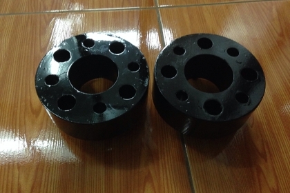 สเปเซอร์หนา 2 นิ้ว 4 รู 100