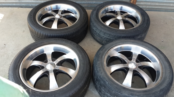 ขอบ 20 5รู100/114 VIP กว้าง 8.5 พร้อมยาง 265/50/20 ครบชุด ขอบ 20 5รู100/114 VIP กว้าง 8.5 พร้อมยาง 265/50/20 ครบชุด